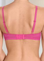 Nina by C. Bh met voorgevormde cups 