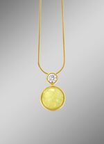 Groene pracht in een elegant design: hanger met echte aventurijn 