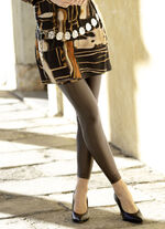 Legging in een fijne glanzende look NOUGATBRUIN