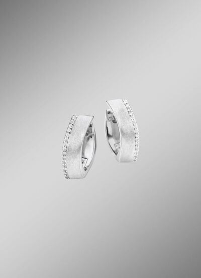 Prachtige creolen met zirkonia 