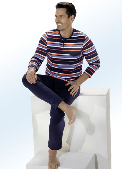 Set van twee pyjama's met knoopsluiting en garengeverfd gestreept dessin 