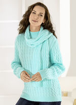 Trui met sjaal in zachte kwaliteit IJSBLAUW