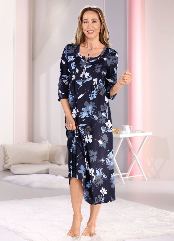 Nachthemd, enkellang en met uitgebreide biezen 