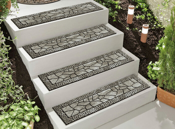 Trapmatten in een voordelige verpakking van 2 TAUPE