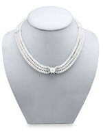 3-rijige ketting met zoetwaterkweekparels 