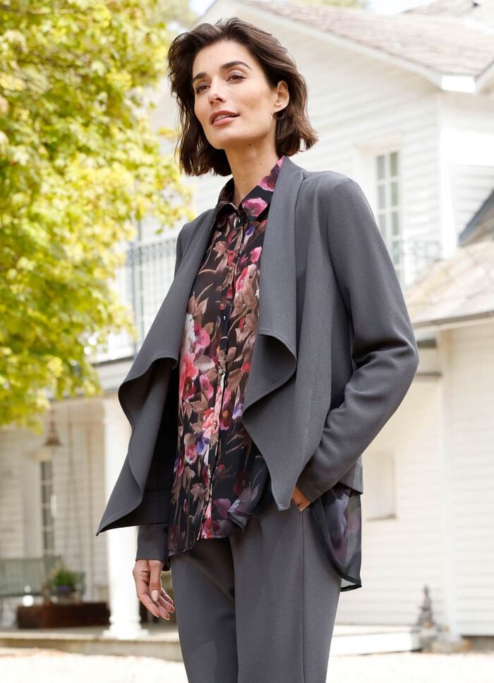 Lichte blazer met sjaalkraag 