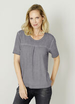 Shirt met modieuze klinknagels 