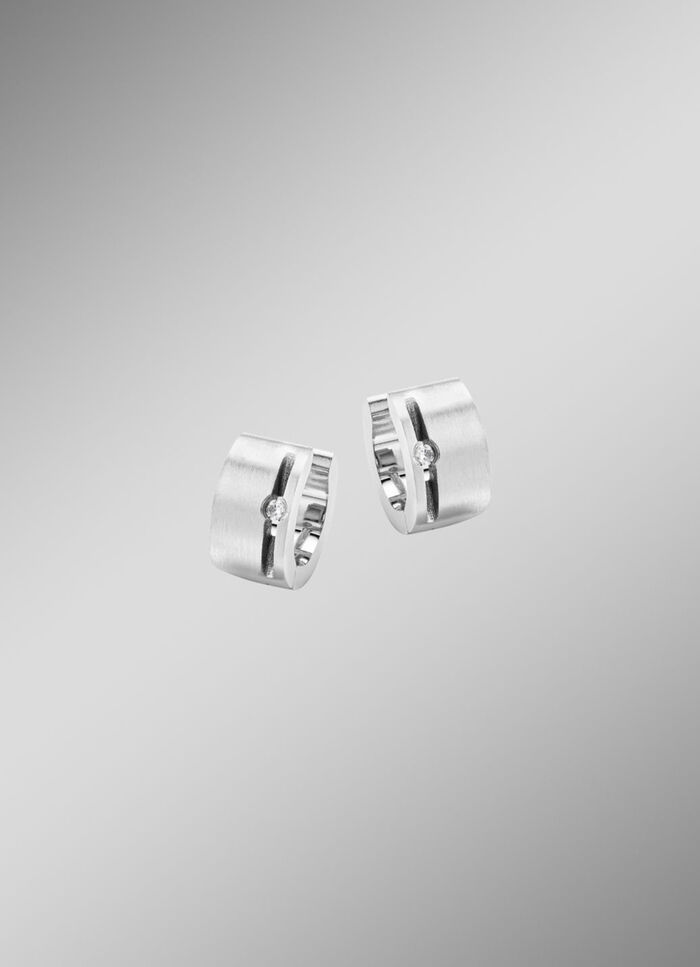 Elegante creolen met synthetische zirkonia voor elke dag 