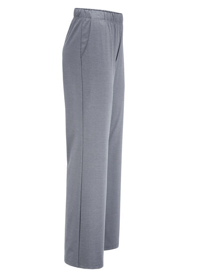 Broeken in modieuze breedte 