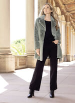 Korte jas met opgestikte zakken 