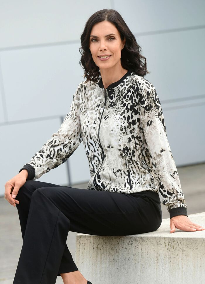 Blousejasje met zwart ribbreisel 