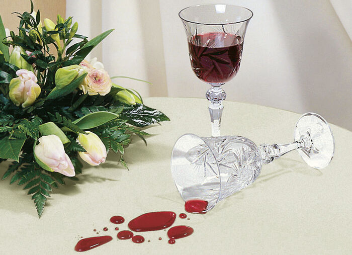 Tafeldecoratie met vlekbescherming en glittergaren ROOD-ZILVER