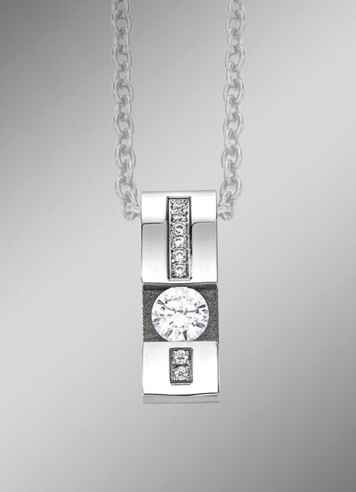 Elegante hanger met synthetische zirkonia 