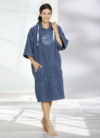 Poncho van Laurina 