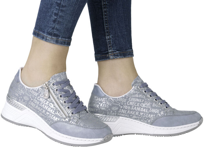 Rieker vetersneakers gemaakt van bedrukt synthetisch materiaal HELLBLAU-SILBER