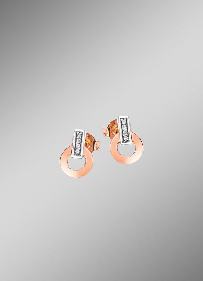 Moderne oorbellen met 8 diamanten 