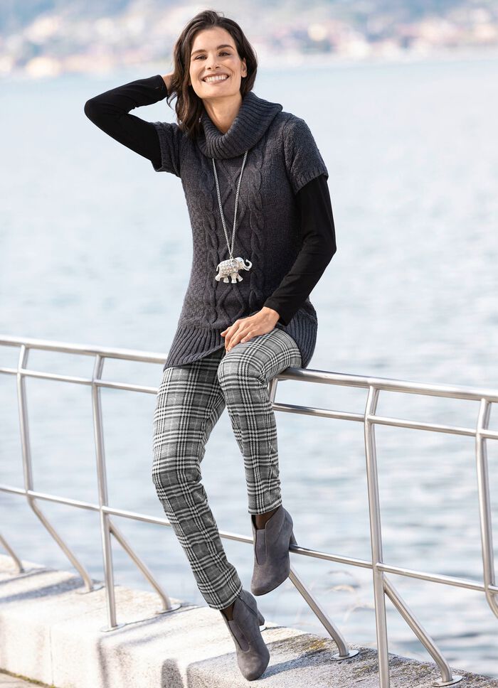 Broek met trendy ruitdessin 