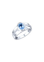 Damesring met blauwe topaas en synthetische zirkonia 