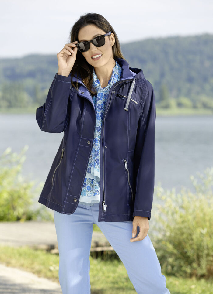 Functionele jas met afneembare capuchon 