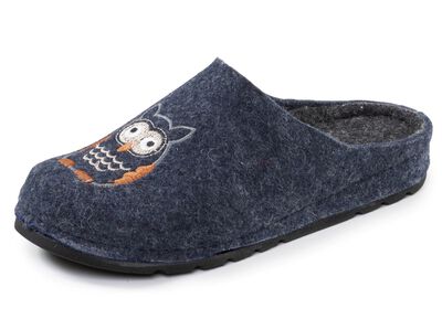 Klassieke damespantoffels, gemaakt van viltmateriaal 