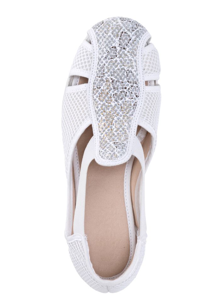 Slippers met luchtige openingen WEISS