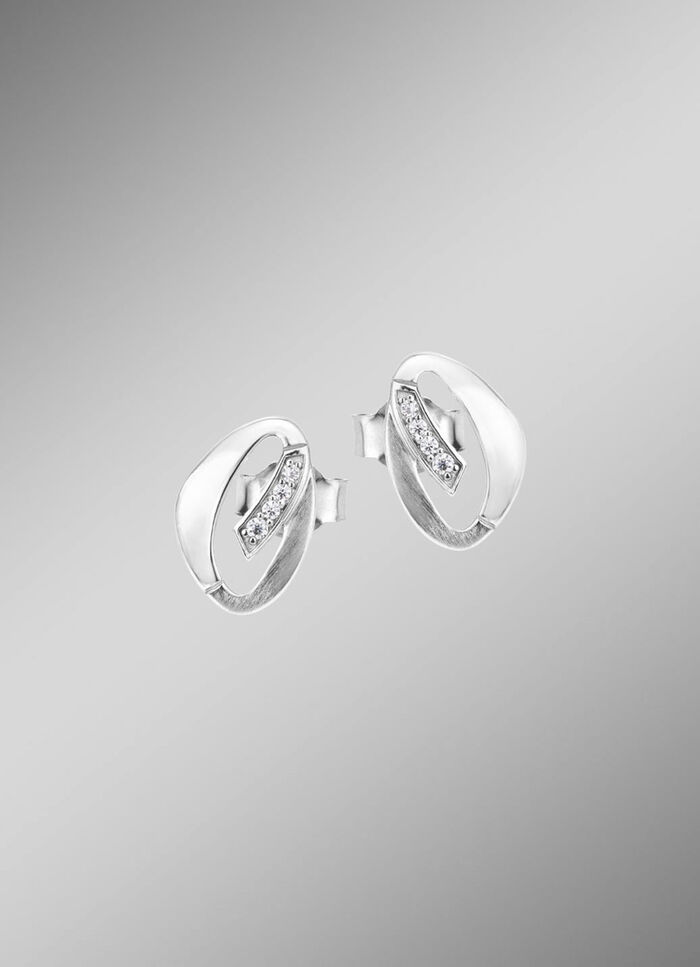 Moderne oorstekers met zirkonia 