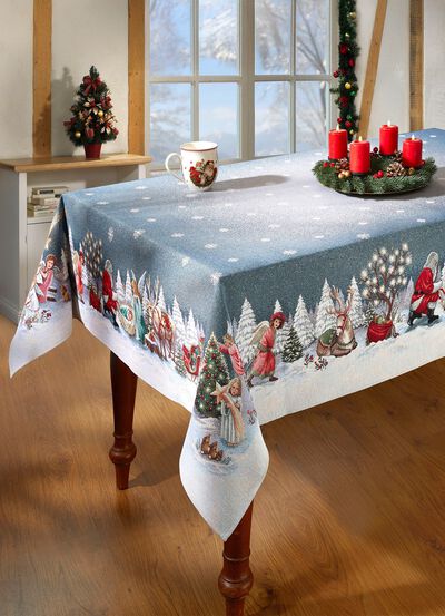 Tafel- en kamerdecoratie gemaakt van tapijt 