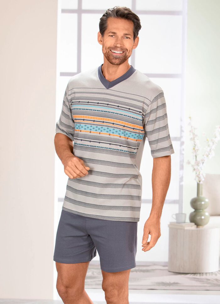 Set: pyjama en short met V-hals 