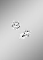 Solitaire oorknopjes met diamanten 