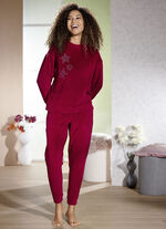 Huispak met borduurwerk 