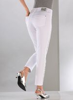 Elegante jeans met effectieve strasssteentjes 