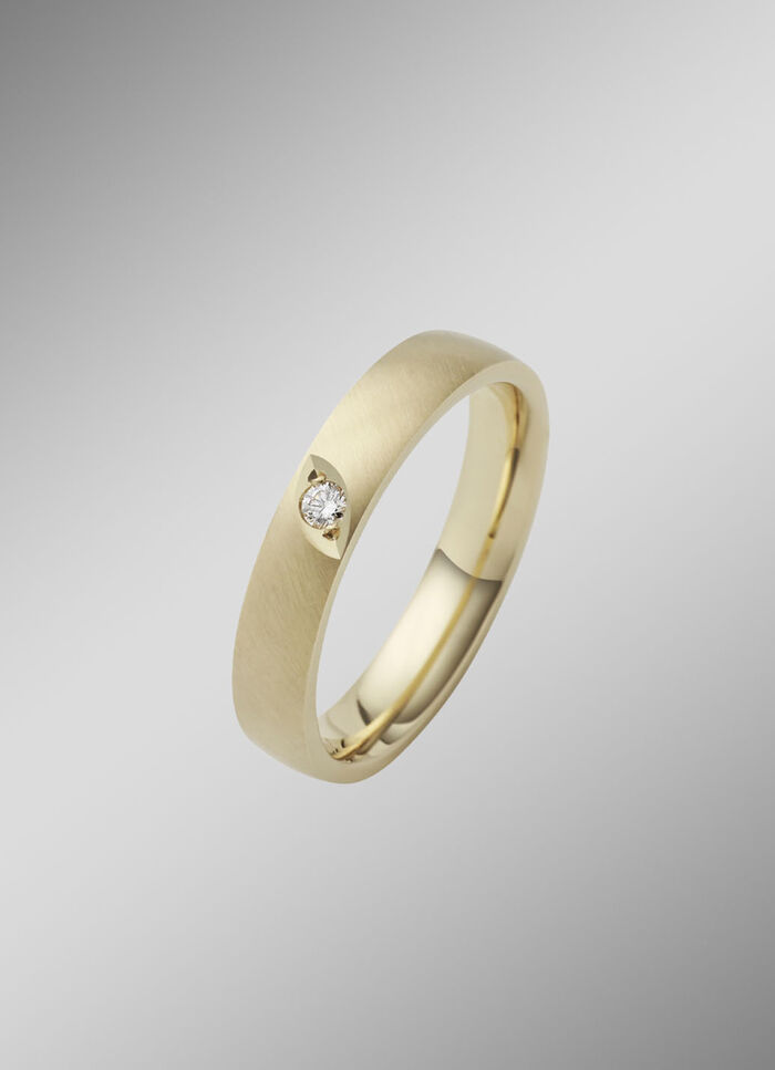 Gesatineerde gouden trouwring 