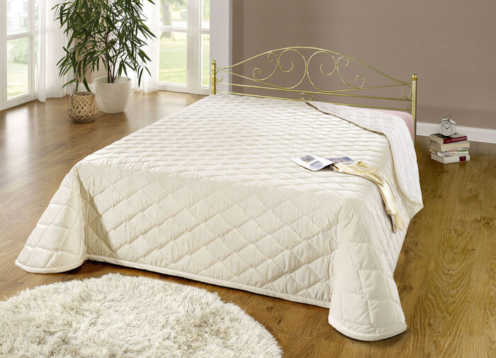 Spreien en kussenslopen in een elegante fluwelen look CRÈME