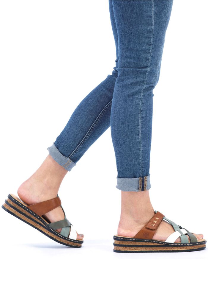 Rieker, lichtgewicht damesmuiltjes, met klittenbandsluiting 