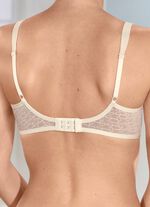 Triumph Signature transparante, minimalistische beugelbeha met voorgevormde cups 