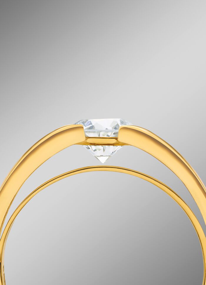 Damesring met loepzuivere briljant 