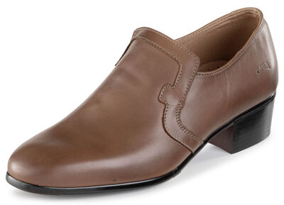 Slippers gemaakt van rundnappaleer 