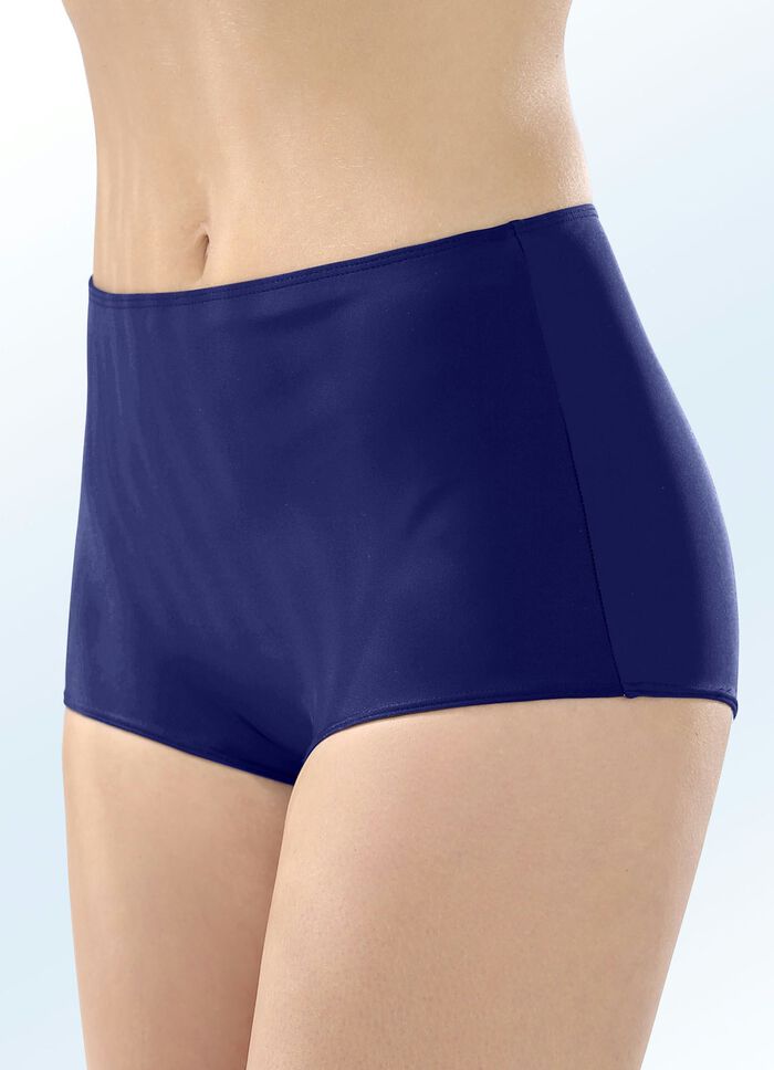 Set van twee bikinibroekjes. met vormende voering aan de voorkant 