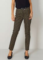 Broek in minimaal ontwerp 