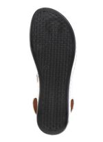 ELENA EDEN sandaal van nappaleer met metalen decoratie WIT