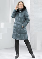 Korte donsjas met vaste capuchon SPARRENGROEN