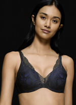 Triumph Body Make-Up Illusion kanten bh met flexibele, comfortabele beugels ZWART