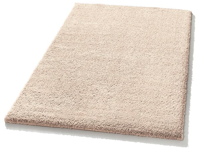 Combinatie sterke bruggen, galerijen en tapijten van dicht geweven hoogpolig pool 