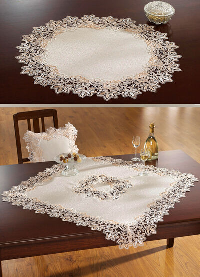 Elegante kamerdecoratie met tweekleurig macramékant 