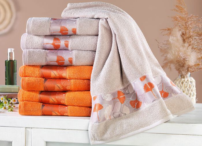 Badstofserie met bedrukte polyesterrand 